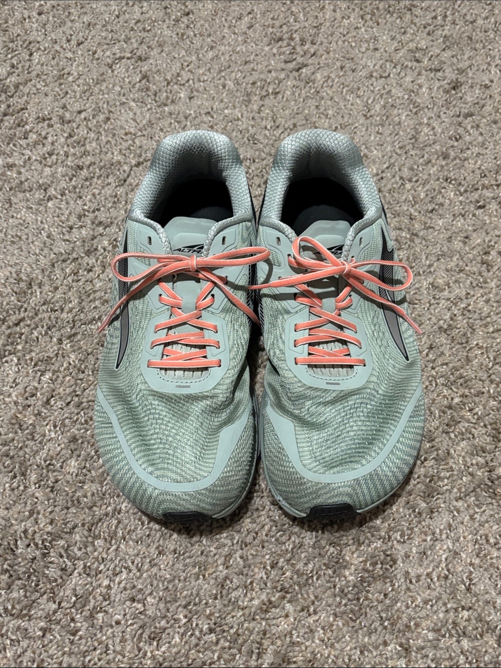 Women’s Altra Light Mint Running Shoes with Coral Laces